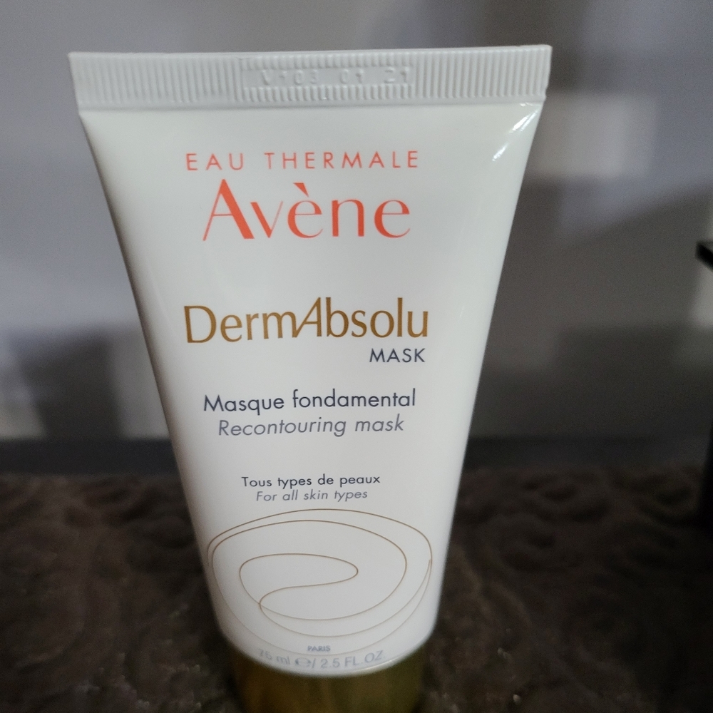 Avene DermaAbsolu Mask